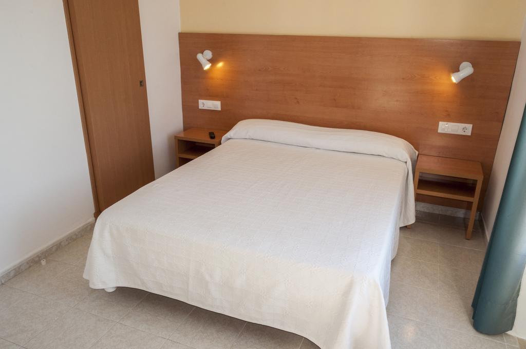 Hotel Madrid シウタデリャ エクステリア 写真